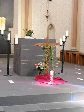Pilgerkreuz in Ringen