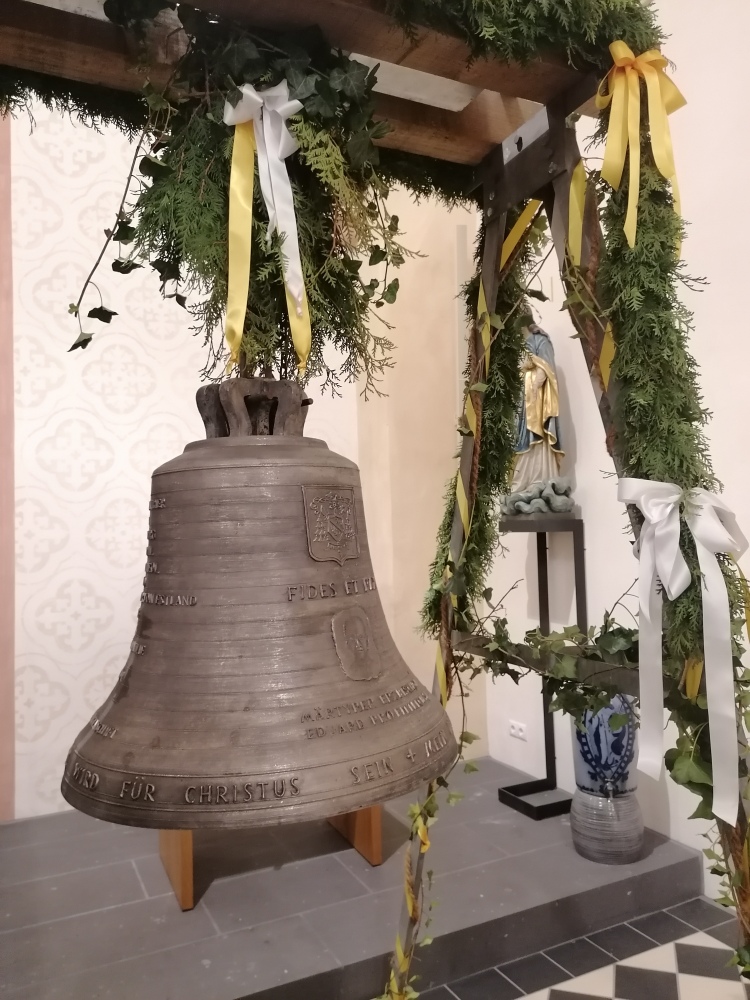 Glocke Eduard Profittlich (c) Sabine Dettinger Glocke Eduard Profittlich
